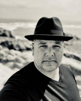 Portrait of testing Jonathan Souza