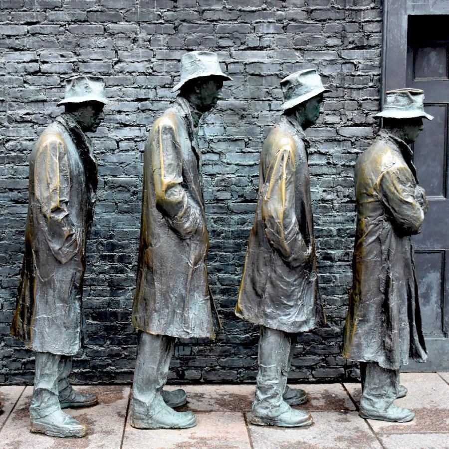 Sculpture of bread line Sculpture of bread line