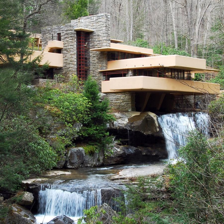 Frank Lloyd Wright's Falling Waters house Frank Lloyd Wright's Falling Waters house